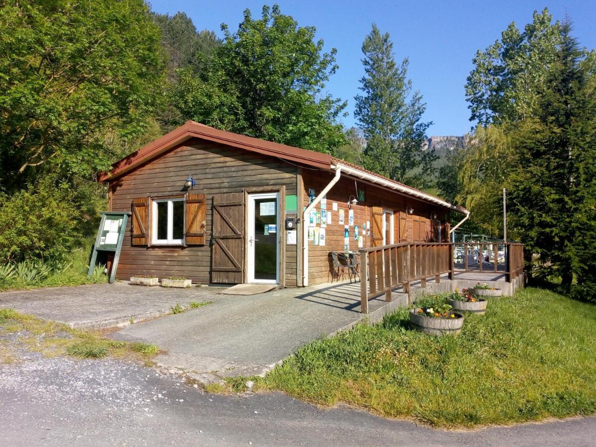 Camping Le Vialaret Nant エクステリア 写真