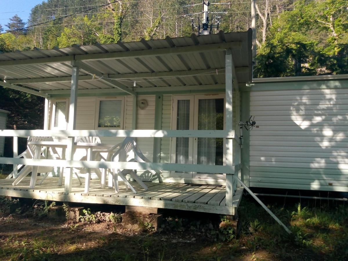 Camping Le Vialaret Nant エクステリア 写真